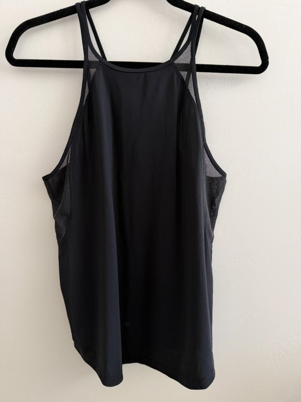 Lululemon Tank Womens Size 8/10 Anew Singlet Black Strappy Mesh Stretch Top